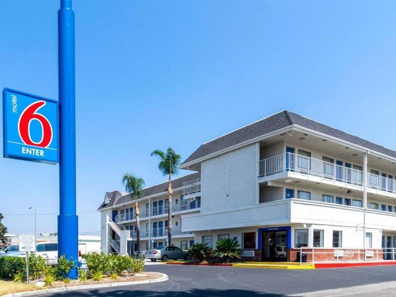 Motel 6-Anaheim, Ca - Fullerton East Exteriér fotografie
