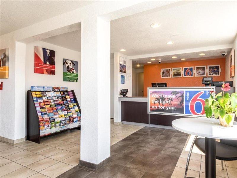 Motel 6-Anaheim, Ca - Fullerton East Exteriér fotografie
