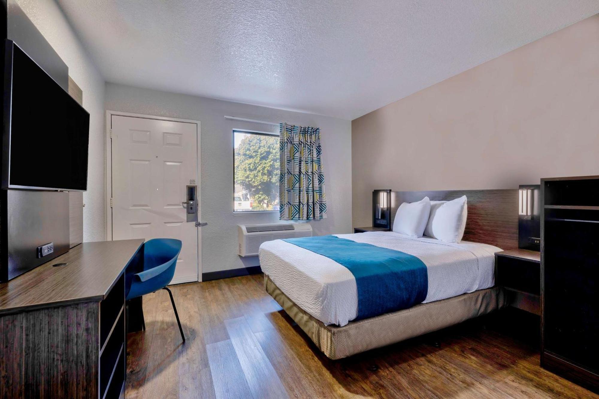 Motel 6-Anaheim, Ca - Fullerton East Exteriér fotografie